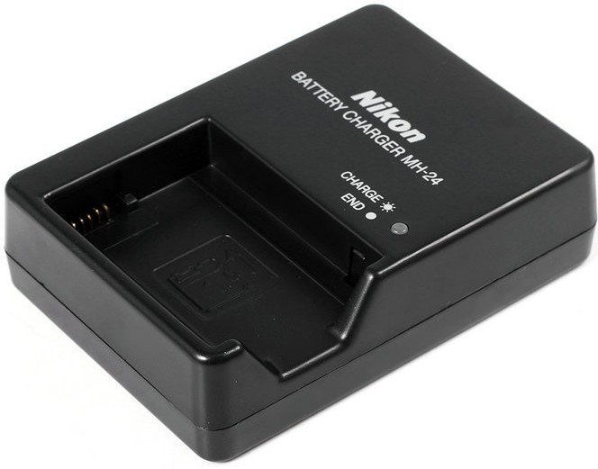 NIKON MH-24